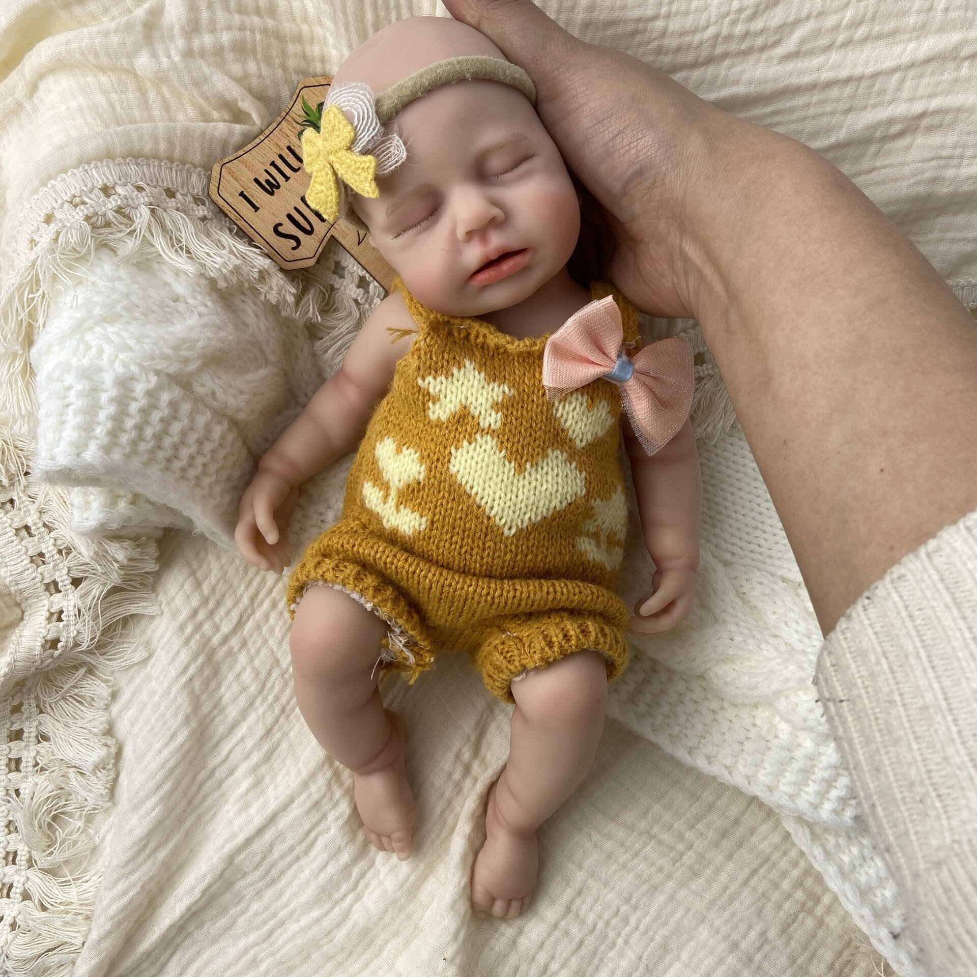 Bebé Reborn Cleo - 30 cm de Silicona Blanda Realista - 8