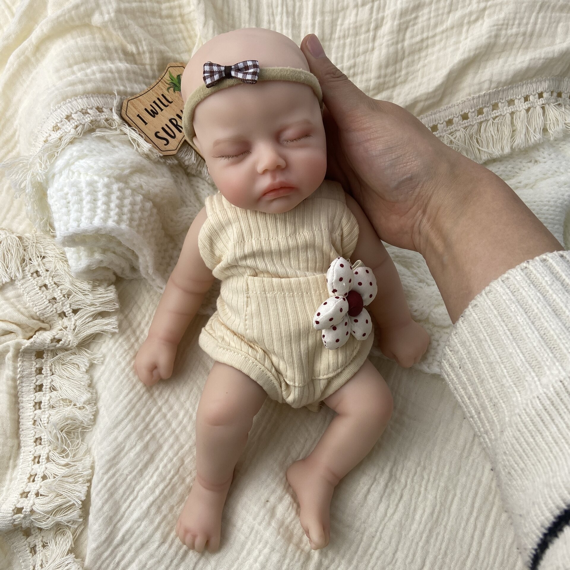 Bebé Reborn Zoe - 30 cm de Silicona Blanda Realista - 8