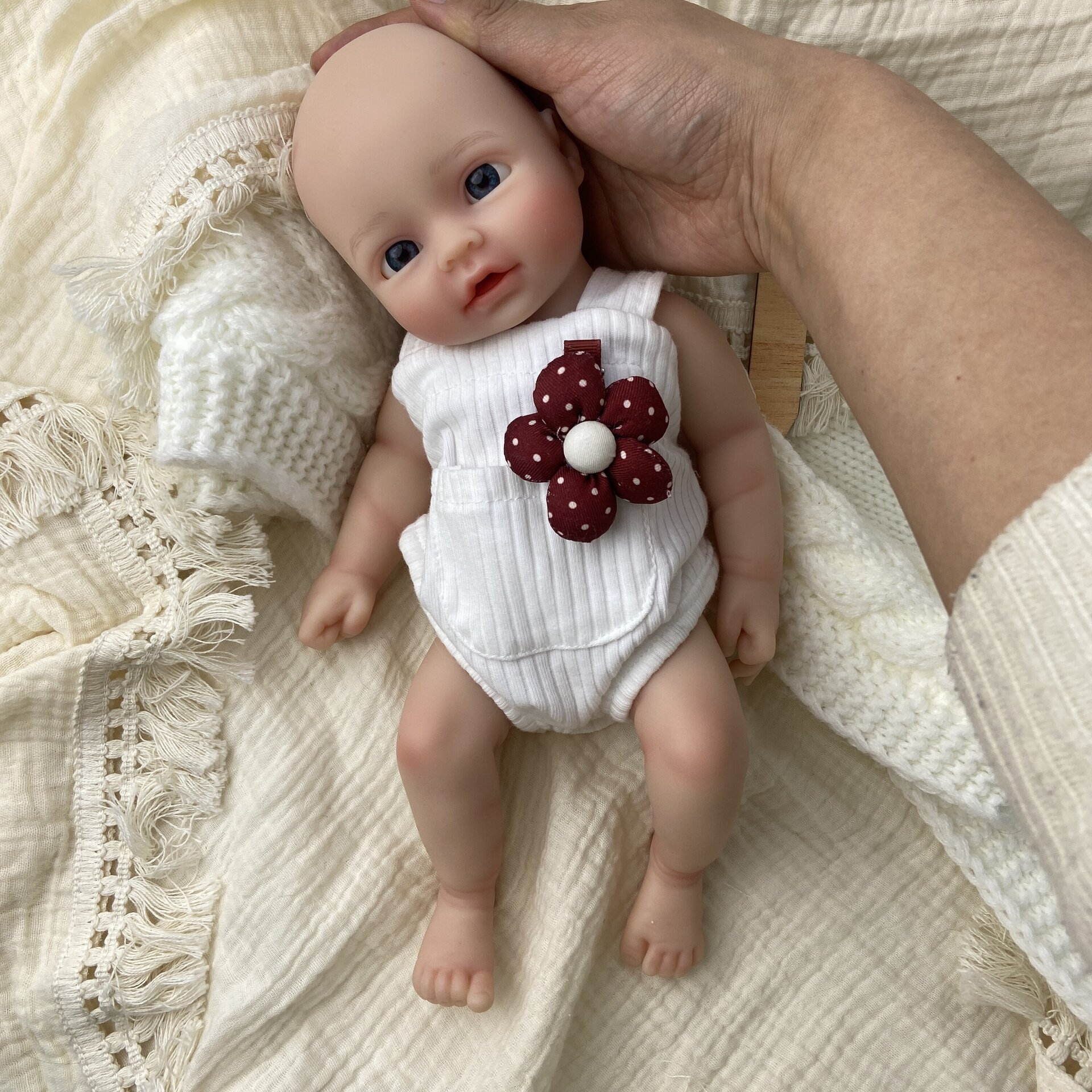 Bebé Reborn Noa - 30 cm de Silicona Blanda Realista - 7