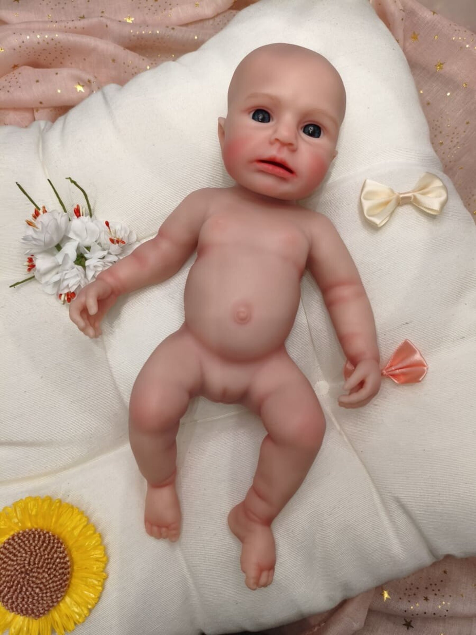 Bebé Reborn Mía - 30 cm de Silicona Blanda Realista - 9