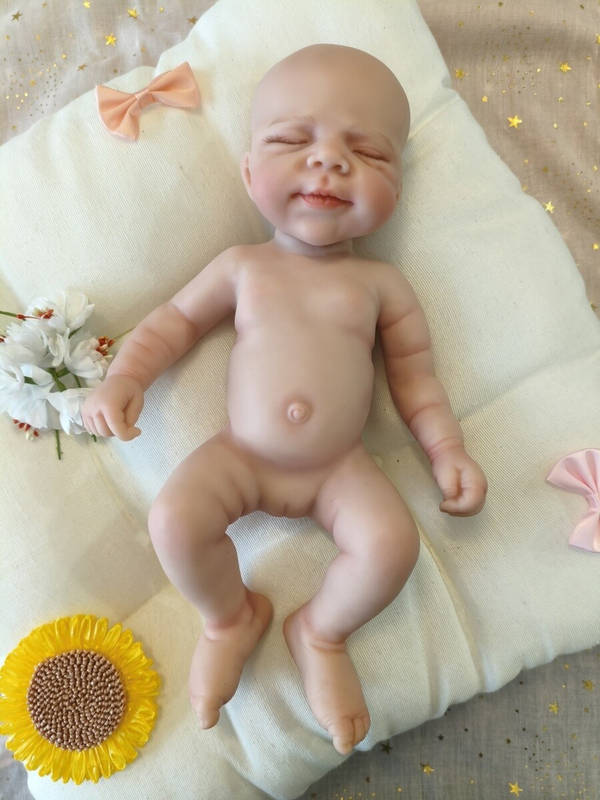 Bebé Reborn Lola - 30 cm de Silicona Blanda Realista - 8