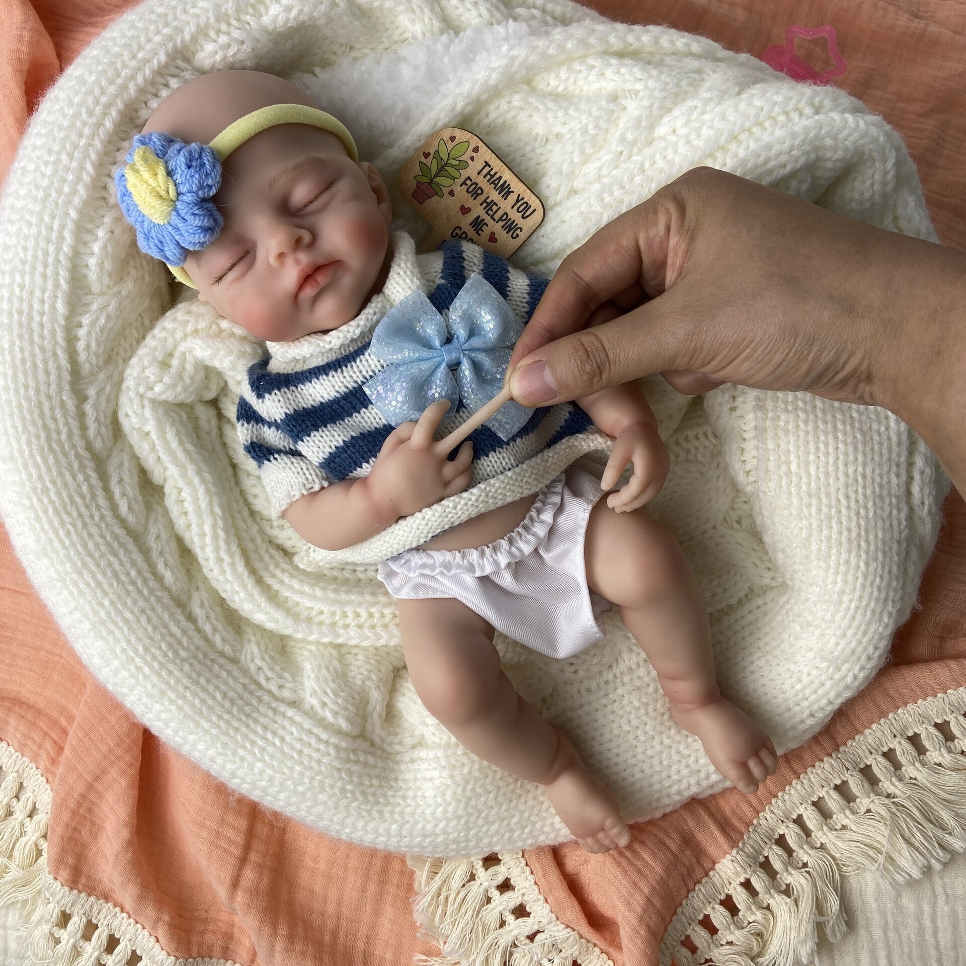 Bebé Reborn Aurora - 30 cm de Silicona Blanda Realista - 4