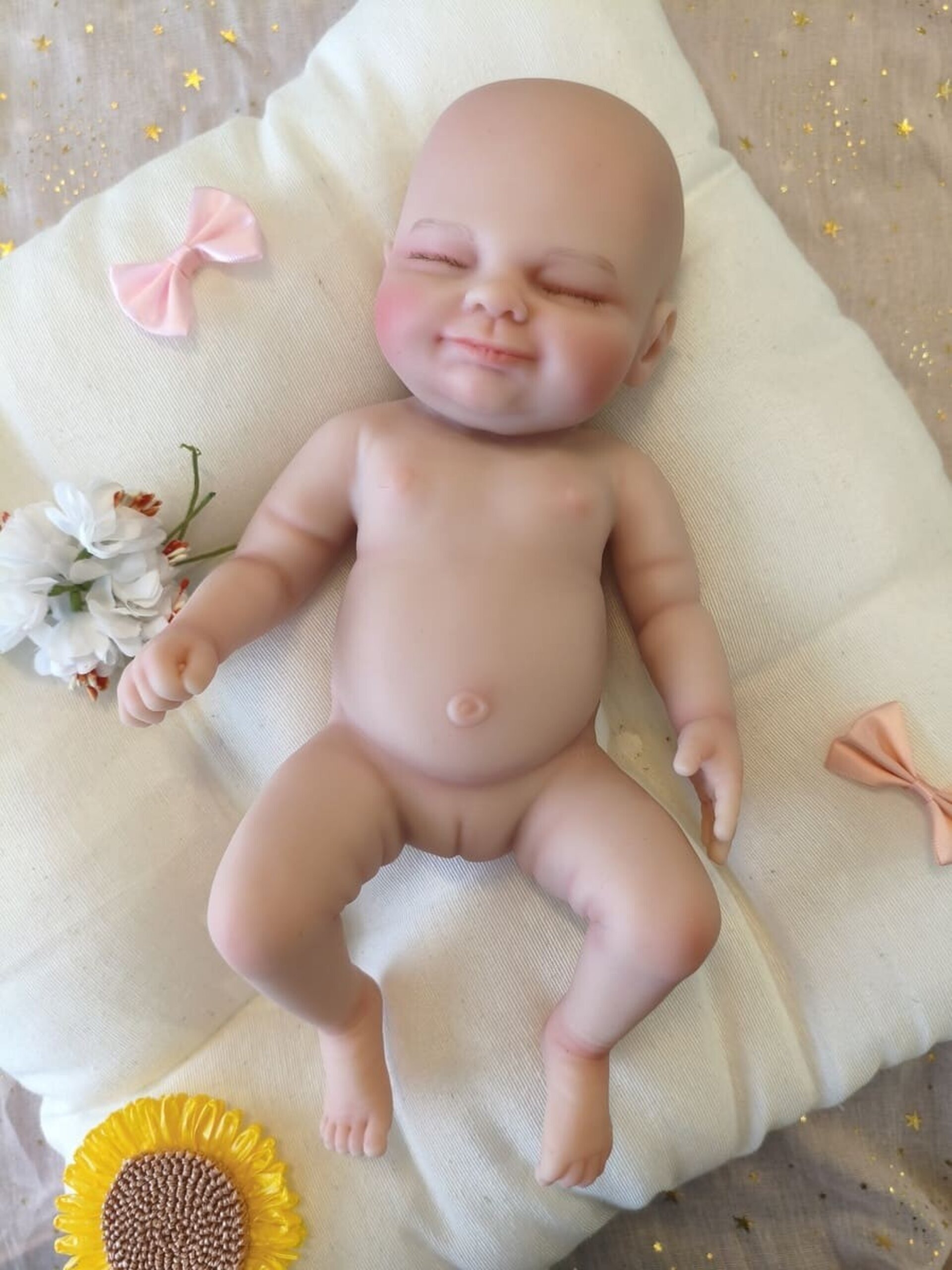 Bebé Reborn Mila - 30 cm de Silicona Blanda Realista - 9