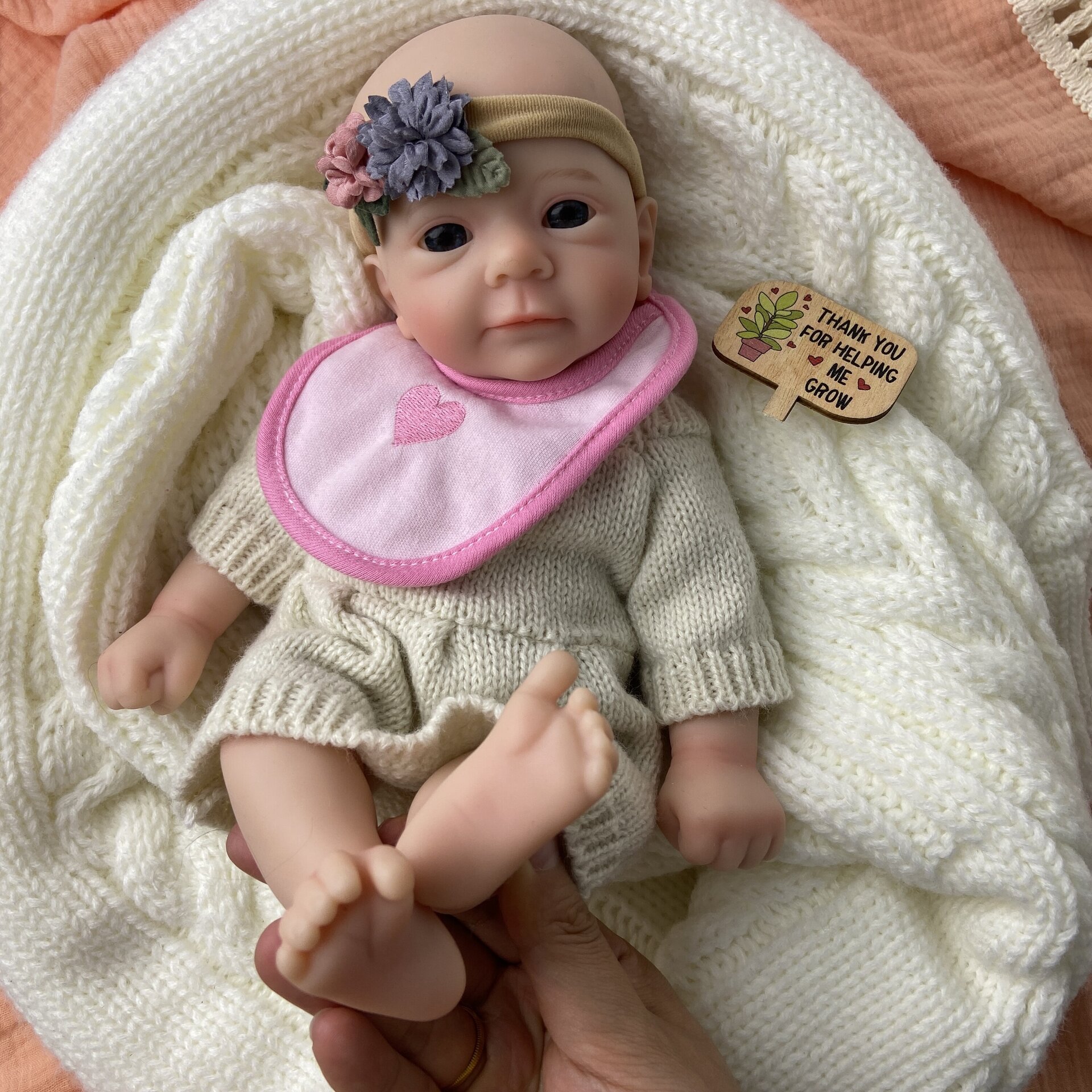 Bebé Reborn Adela - 30 cm de Silicona Blanda Realista - 3