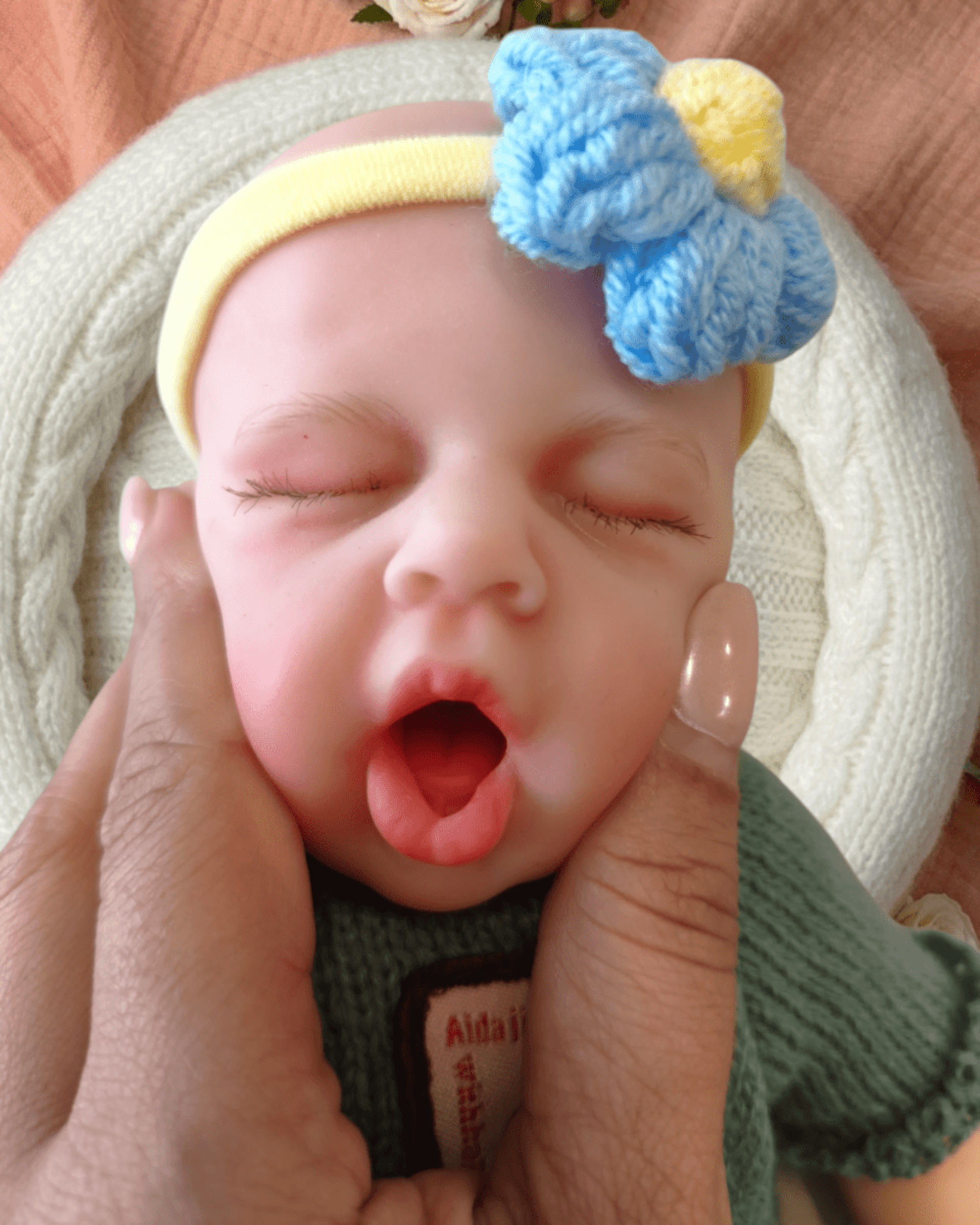 Bebé Reborn Lucas - 30 cm de Silicona Blanda Realista - 6