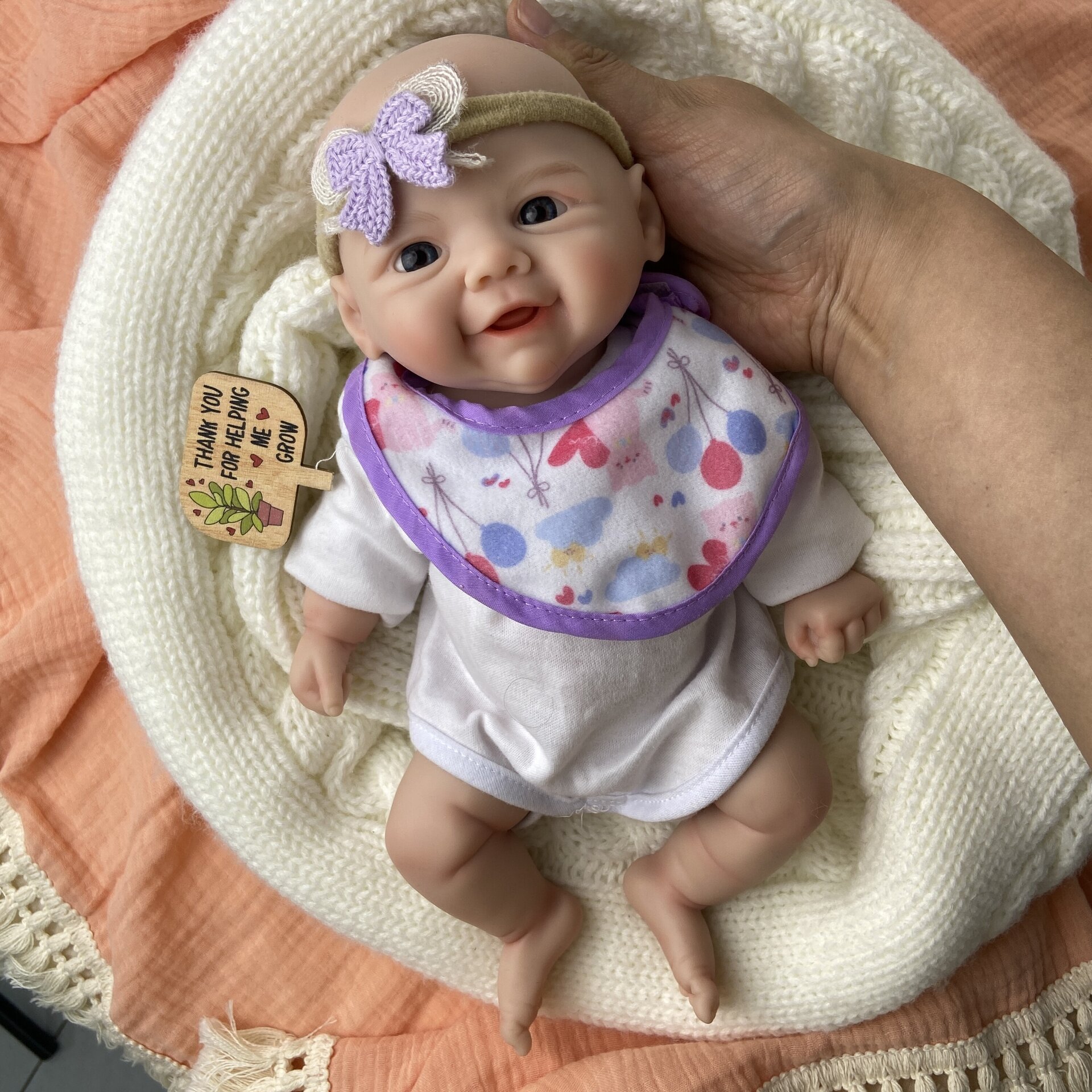 Bebé Reborn Indira - 30 cm de Silicona Blanda Realista - 3