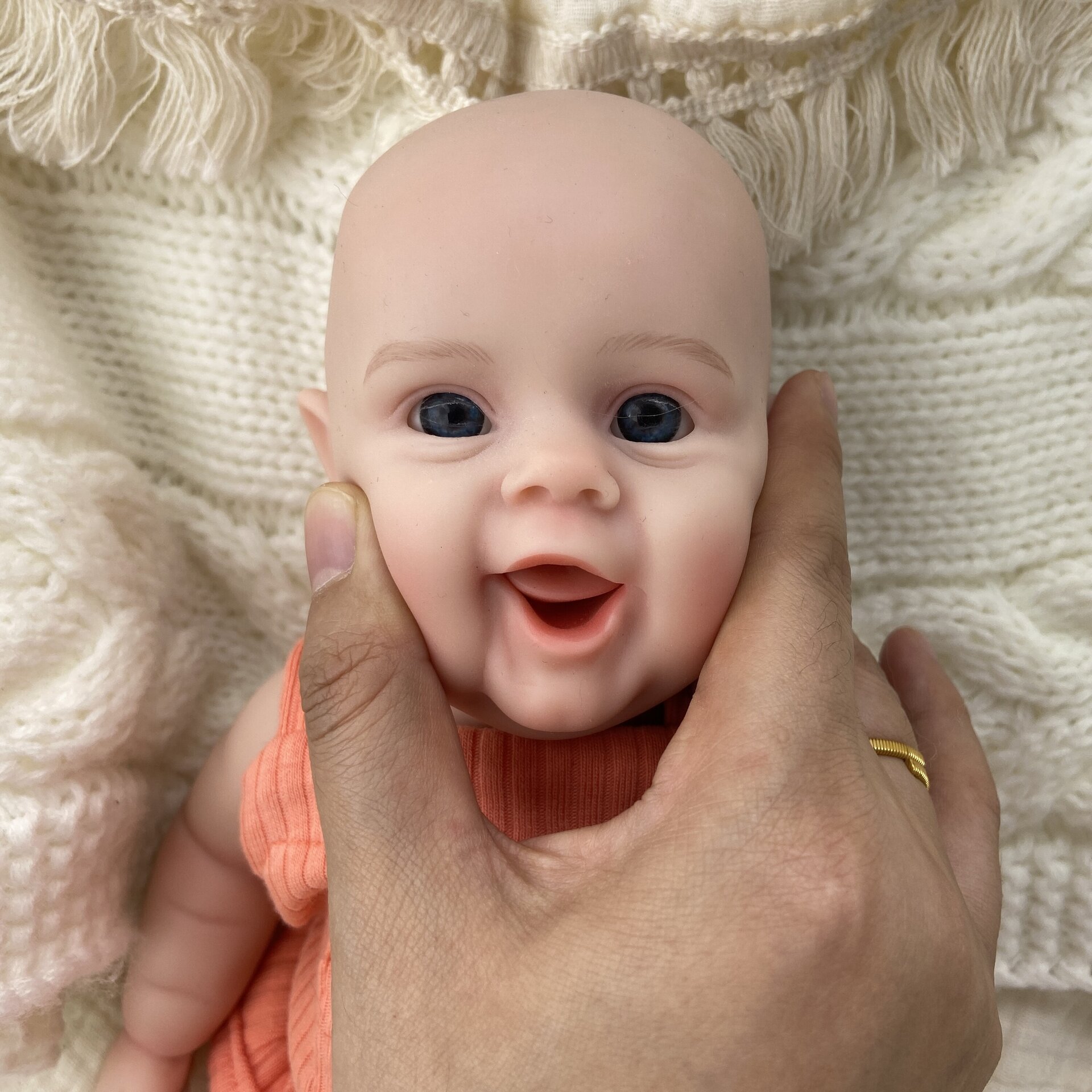 Bebé Reborn Aura - 30 cm de Silicona Blanda Realista - 3