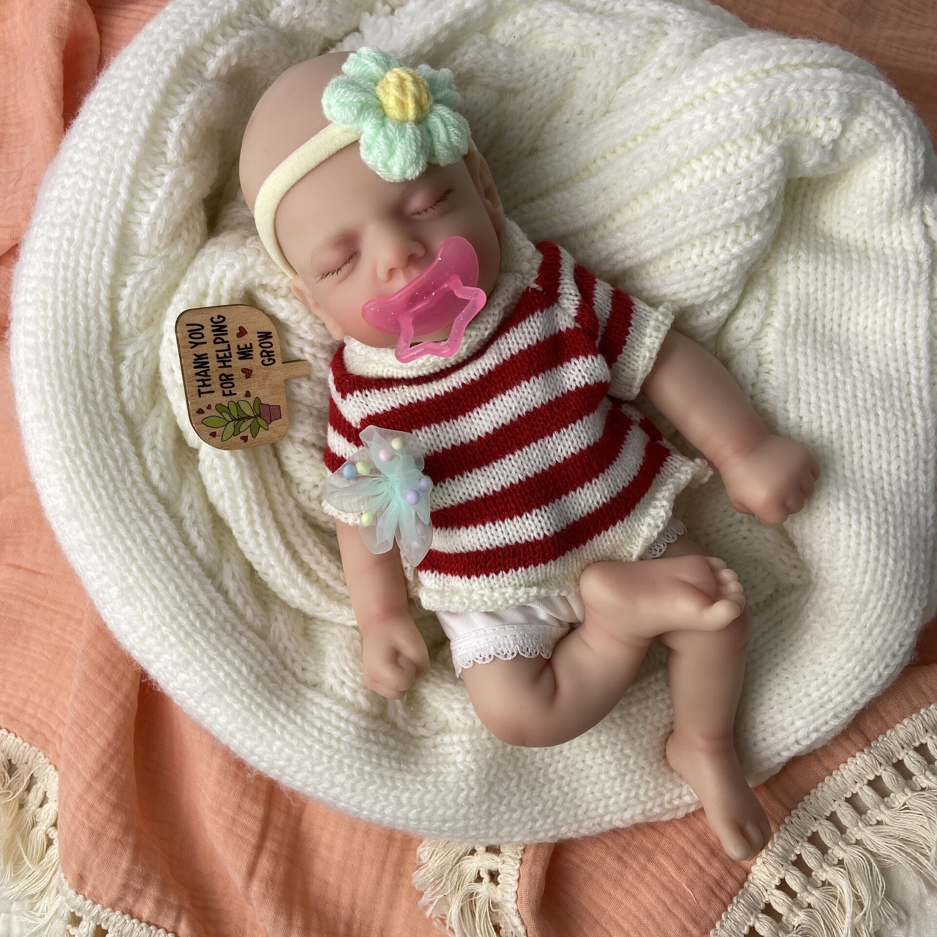 Bebé Reborn Maya - 30 cm de Silicona Blanda Realista - 9