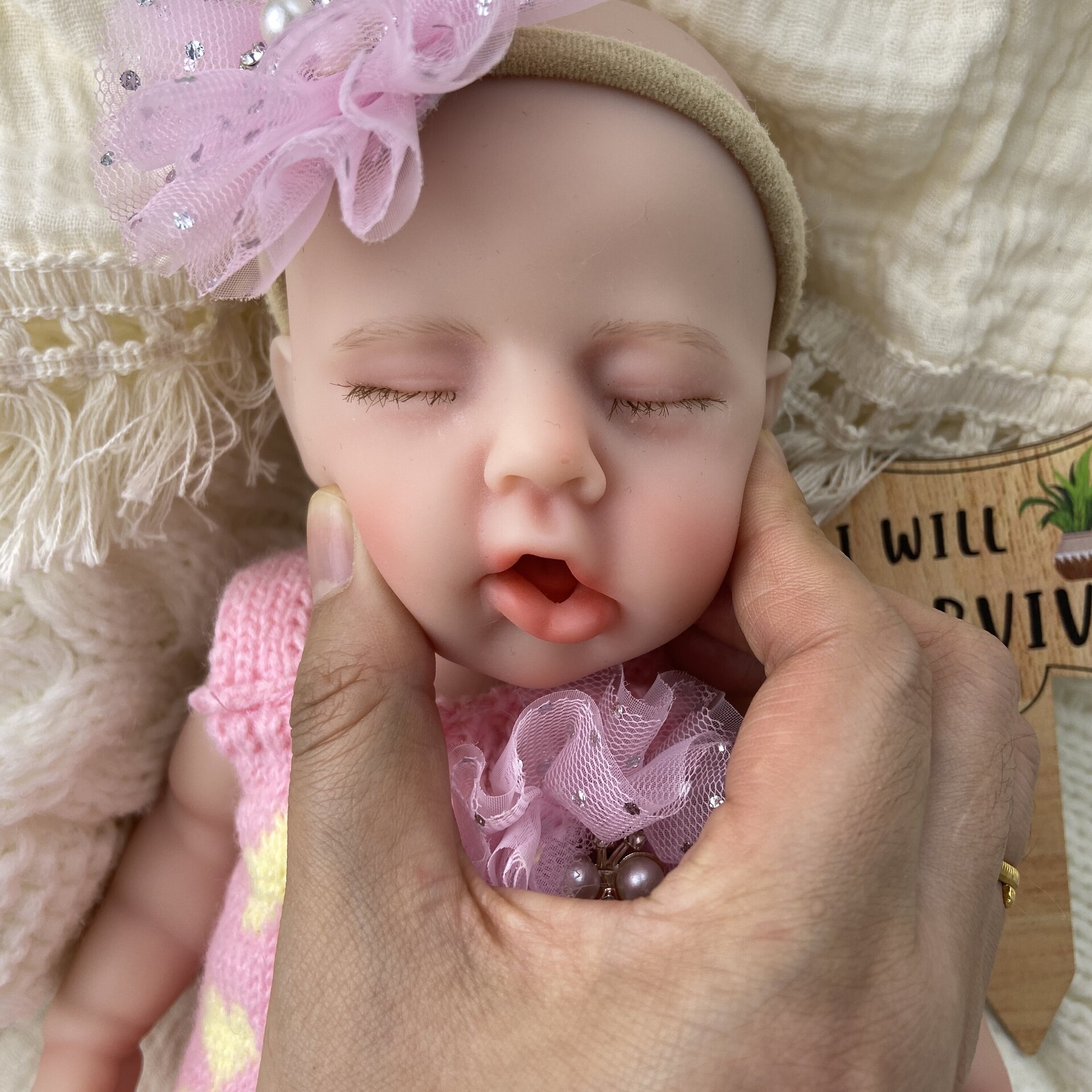 Bebé Reborn Gaia - 30 cm de Silicona Blanda Realista - 3