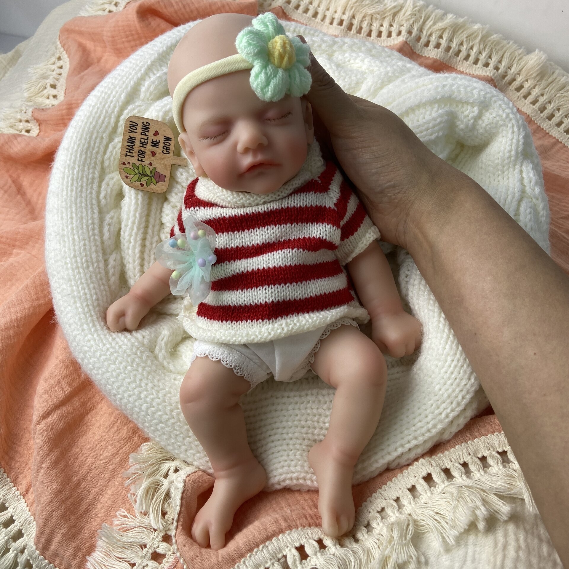 Bebé Reborn Maya - 30 cm de Silicona Blanda Realista - 7