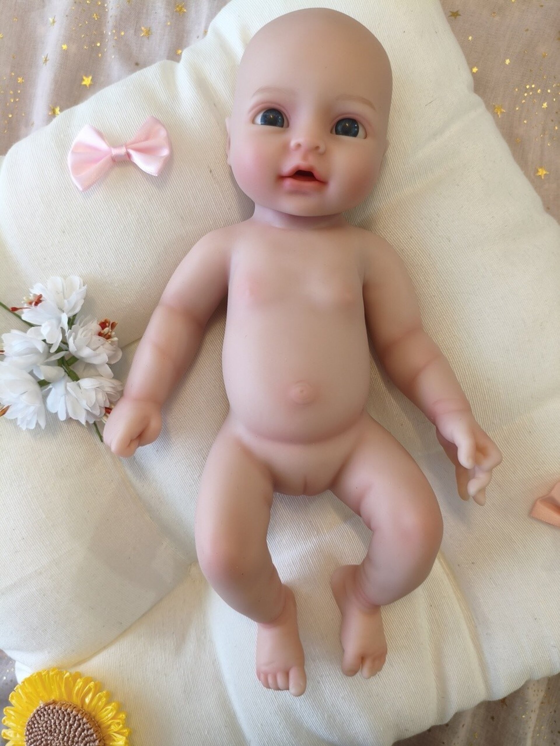 Bebé Reborn Sara - 30 cm de Silicona Blanda Realista - 9