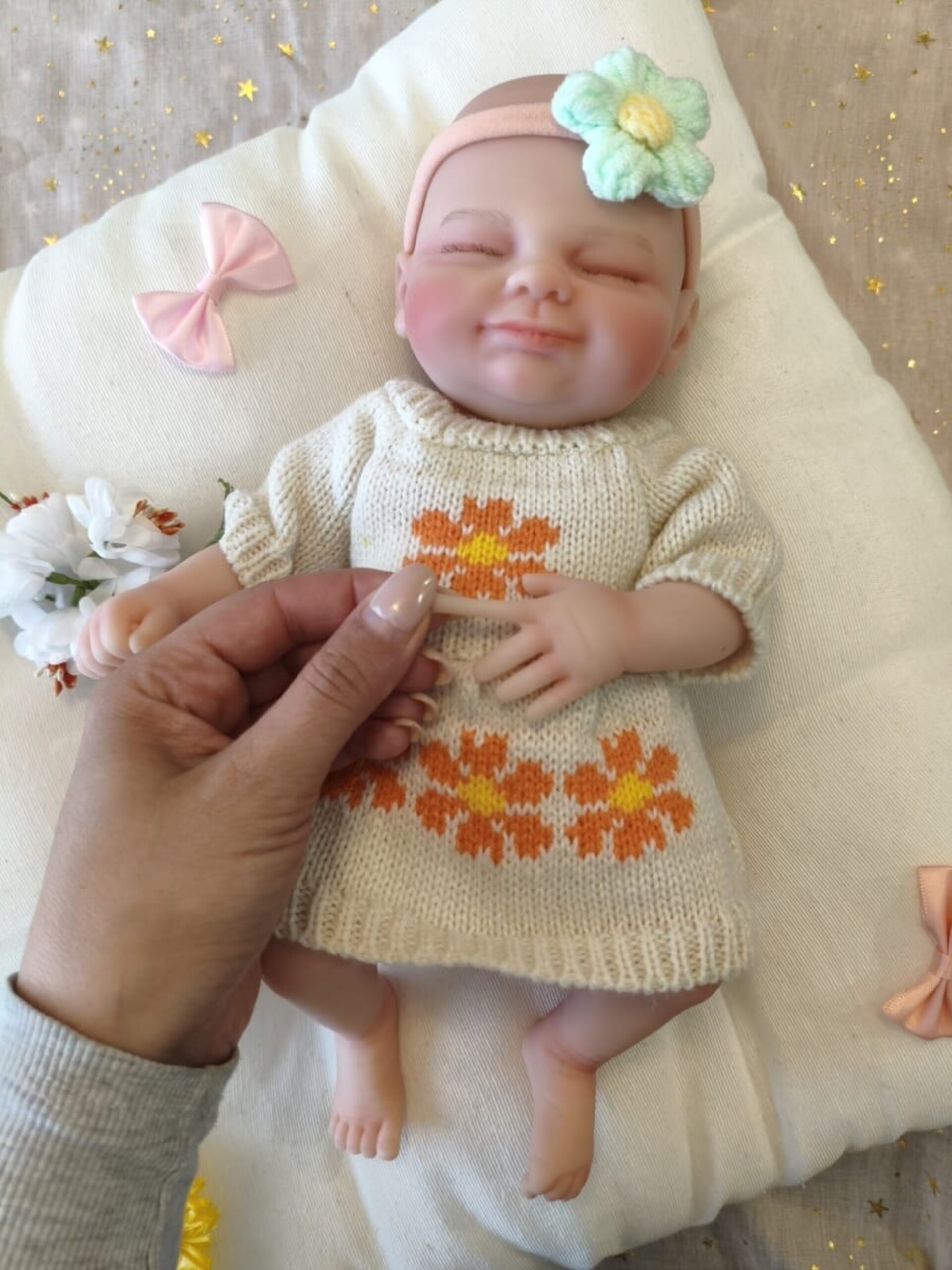 Bebé Reborn Mila - 30 cm de Silicona Blanda Realista - 4