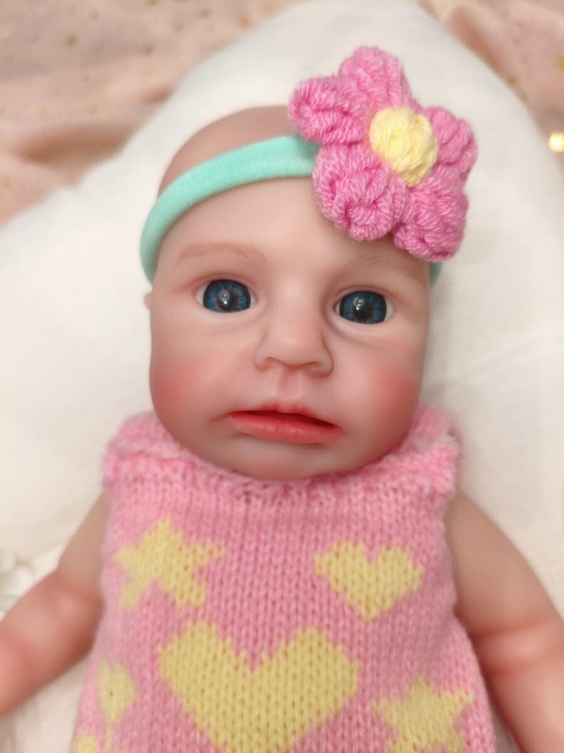 Bebé Reborn Mía - 30 cm de Silicona Blanda Realista - 7