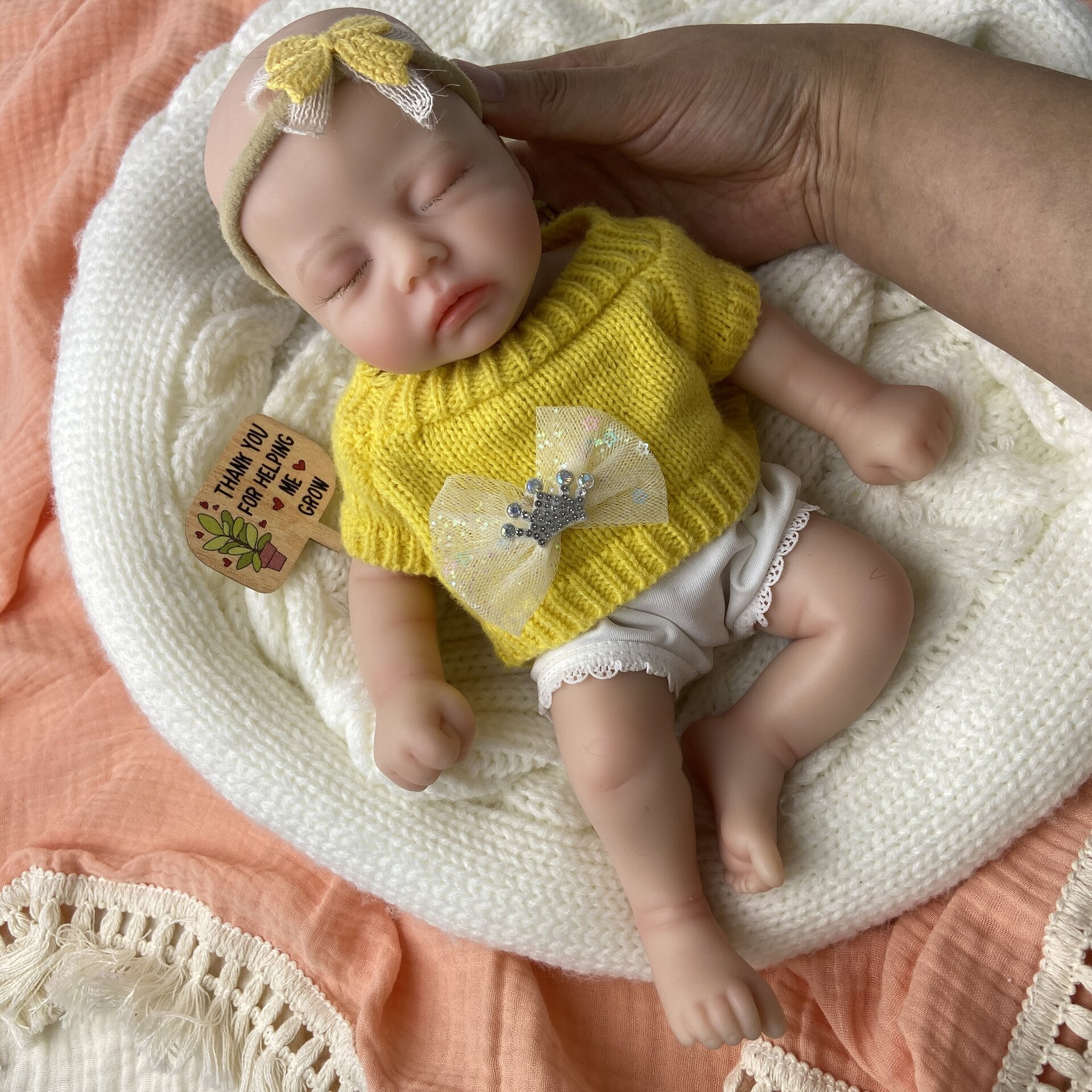 Bebé Reborn Noelia - 30 cm de Silicona Blanda Realista - 9