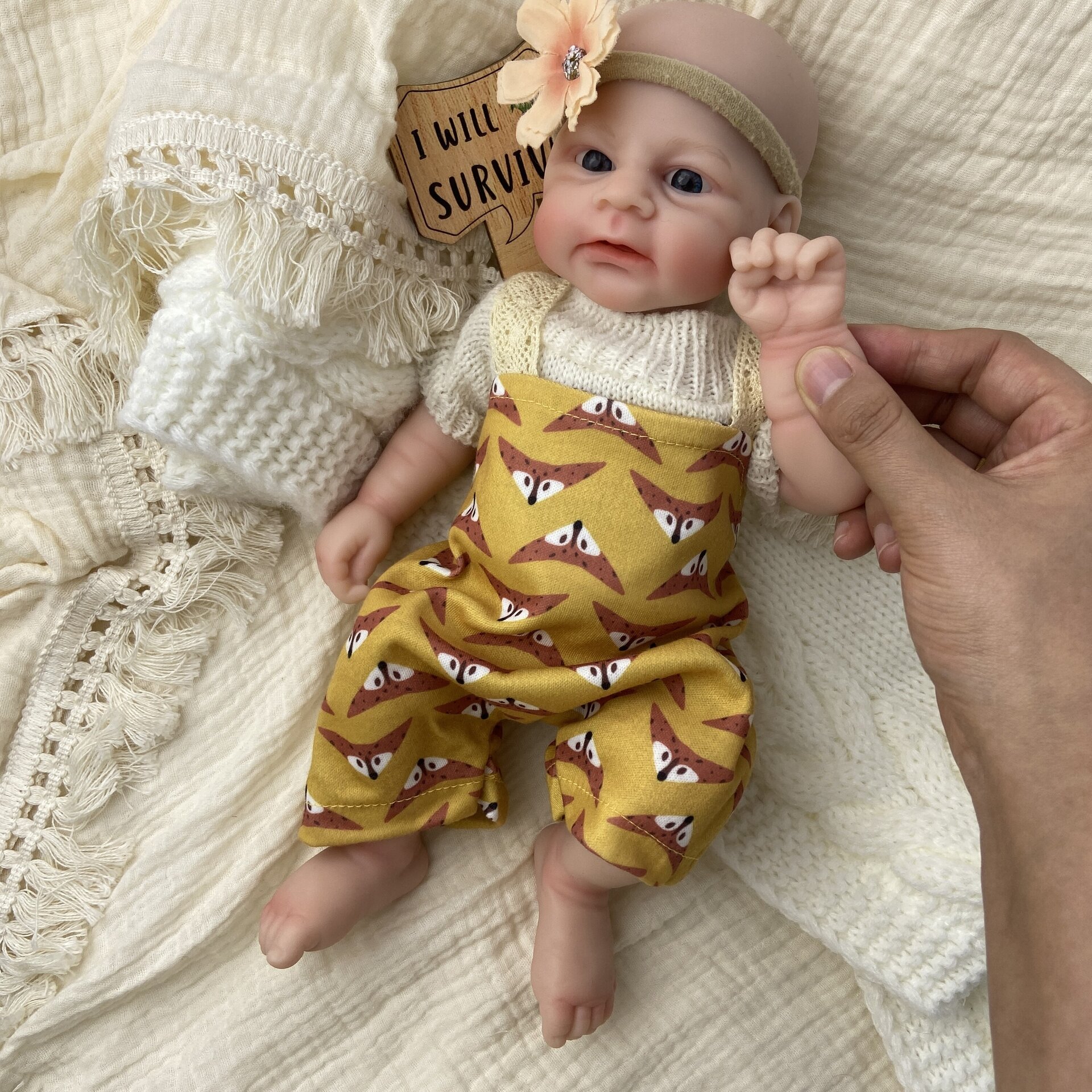 Bebé Reborn Mila - 30 cm de Silicona Blanda Realista - 4