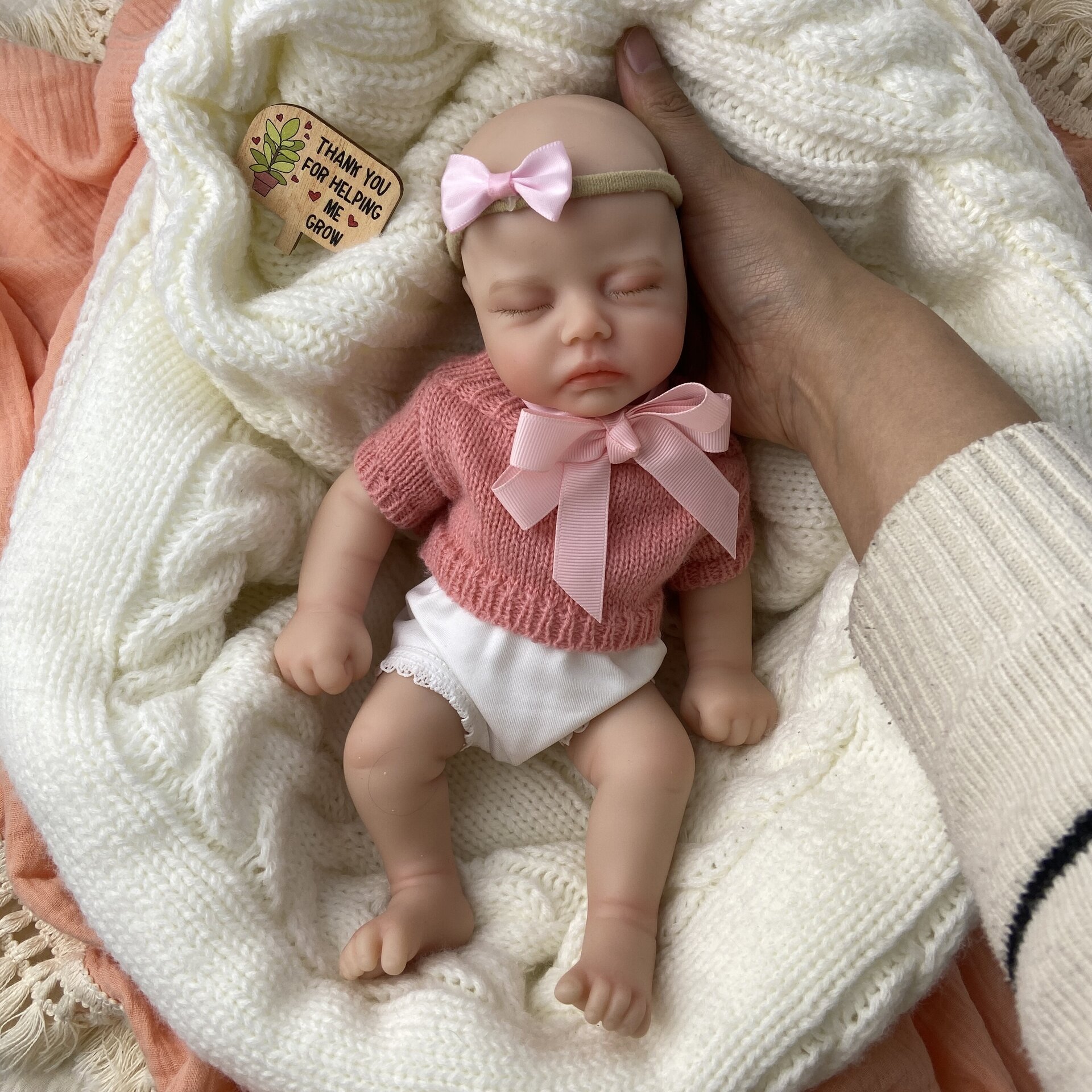 Bebé Reborn Jana - 30 cm de Silicona Blanda Realista - 4