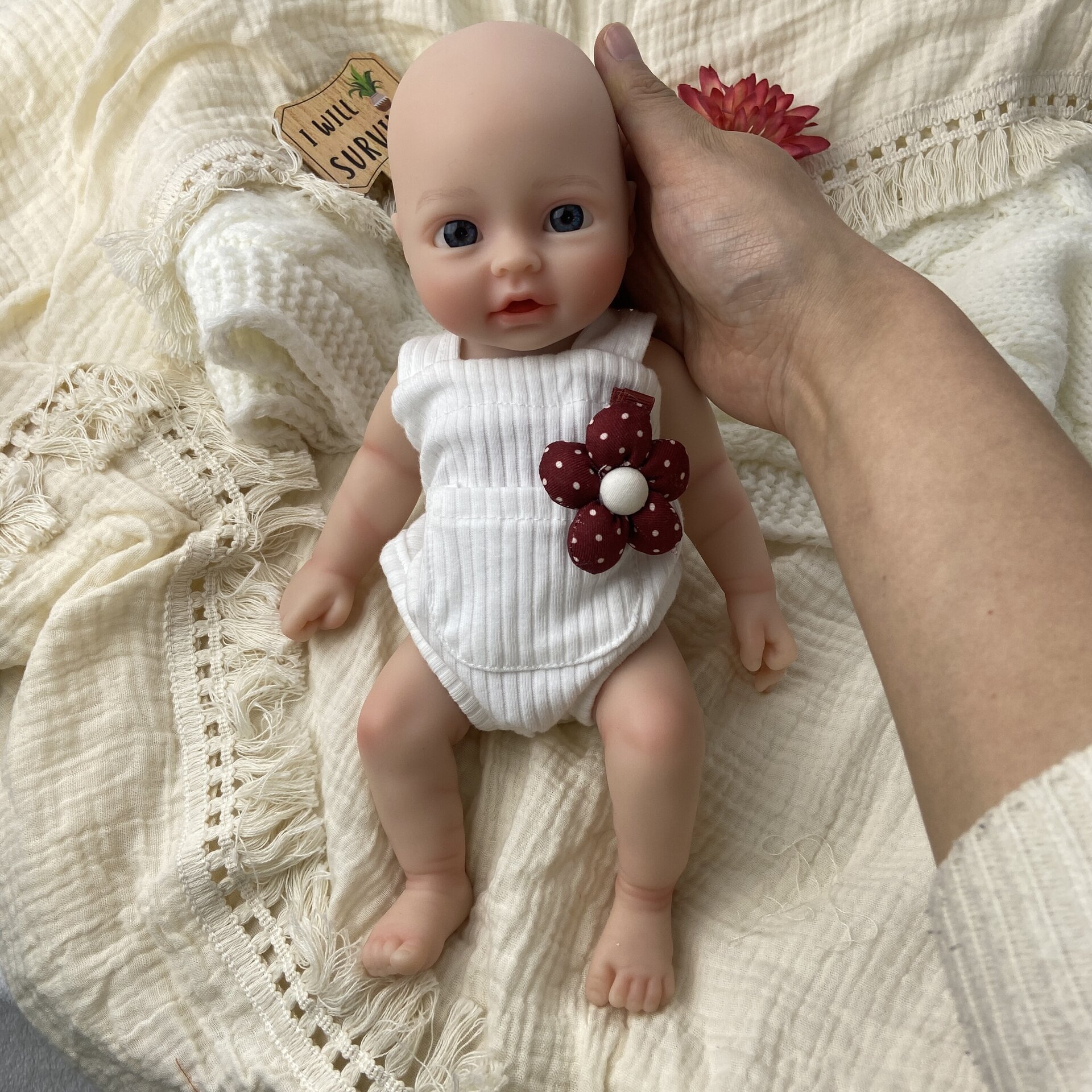 Bebé Reborn Noa - 30 cm de Silicona Blanda Realista - 6