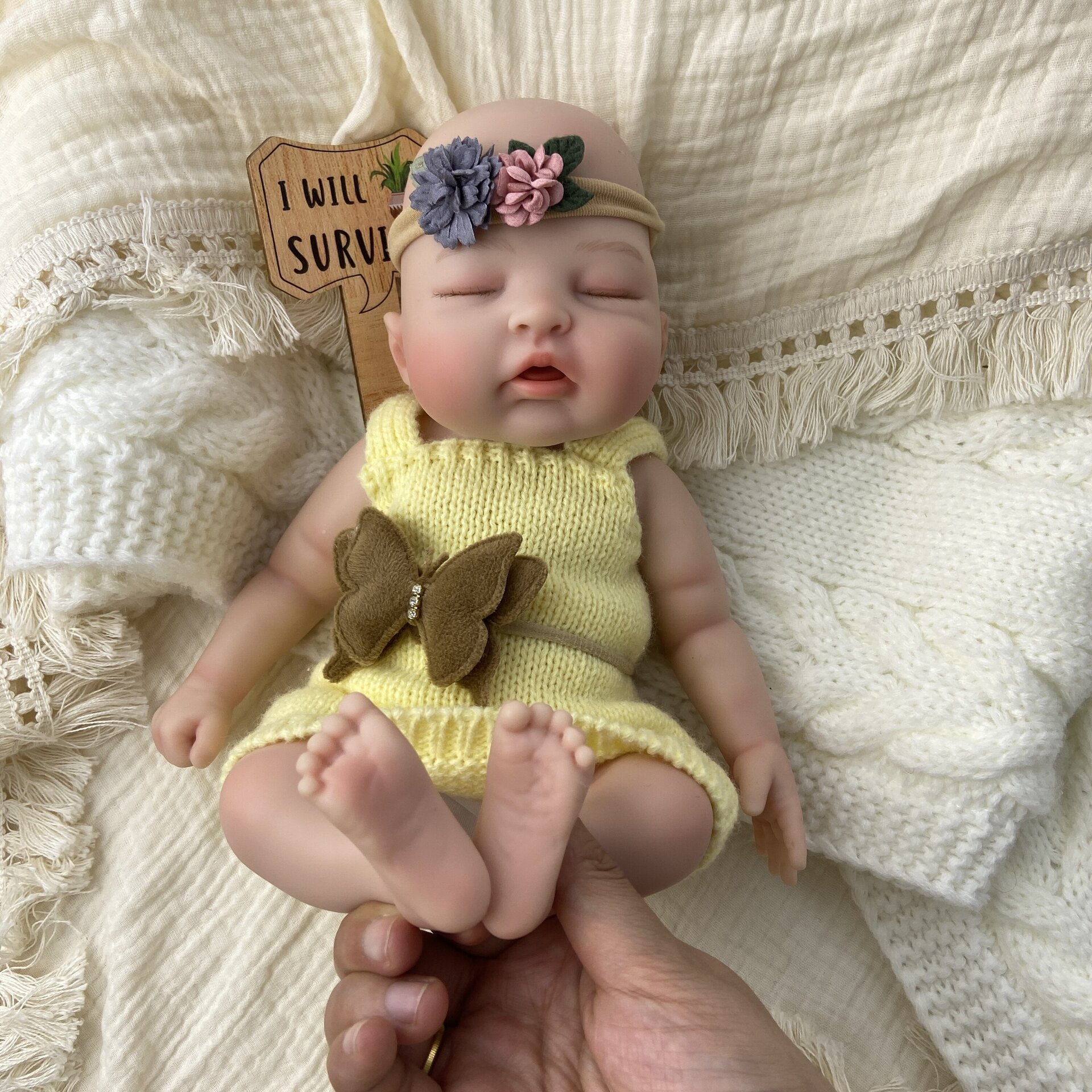 Bebé Reborn Lola - 30 cm de Silicona Blanda Realista - 5