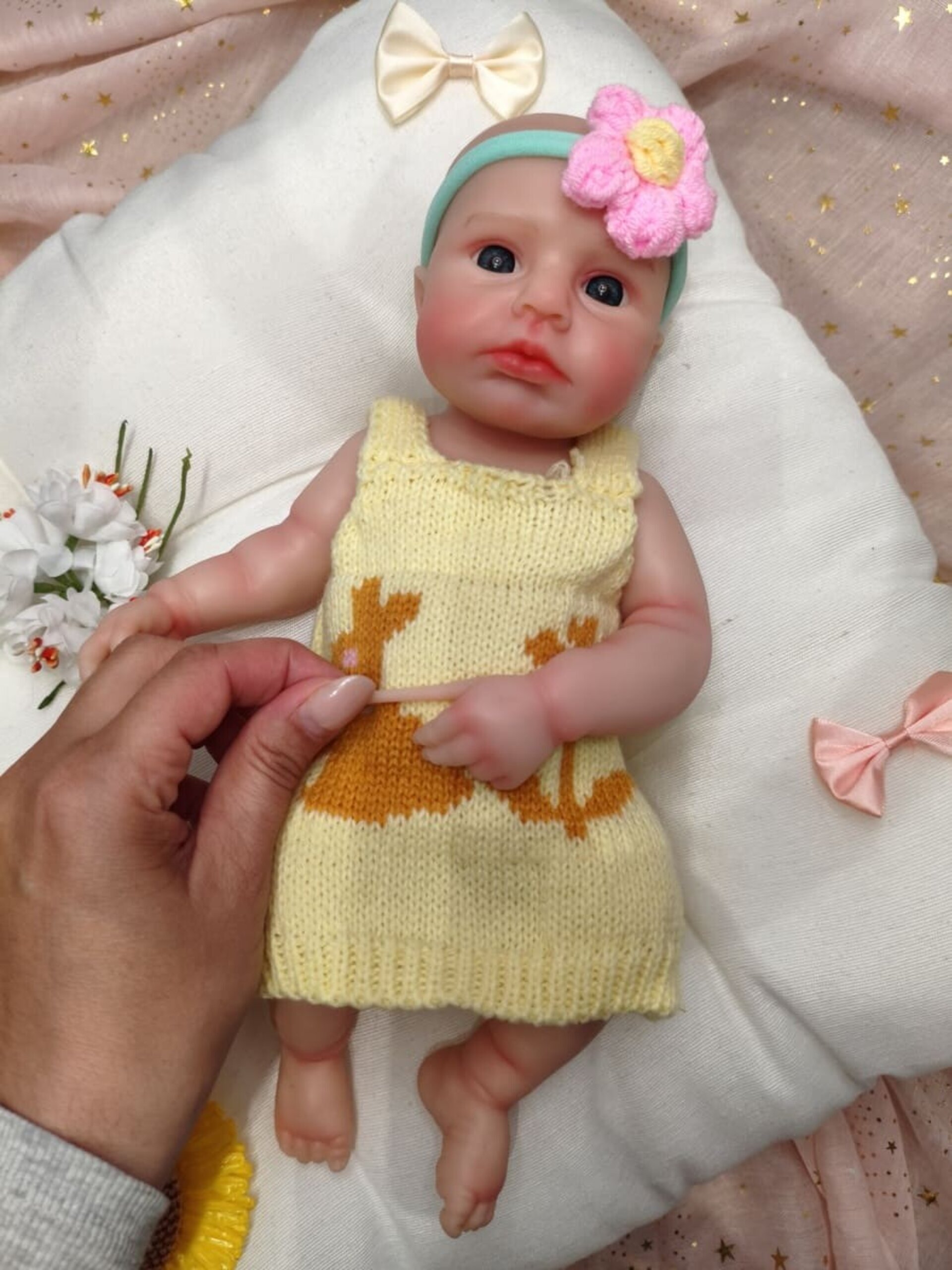 Bebé Reborn Alba - 30 cm de Silicona Blanda Realista - 6