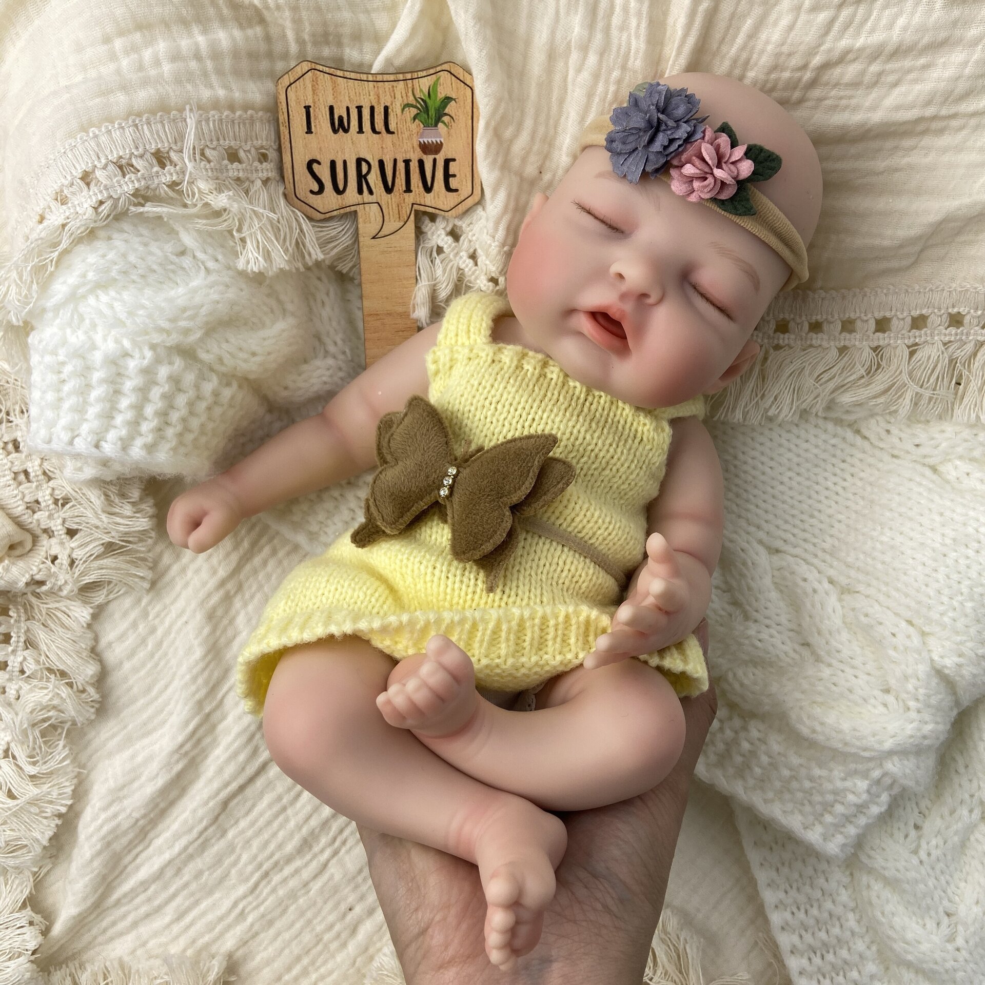 Bebé Reborn Lola - 30 cm de Silicona Blanda Realista - 2