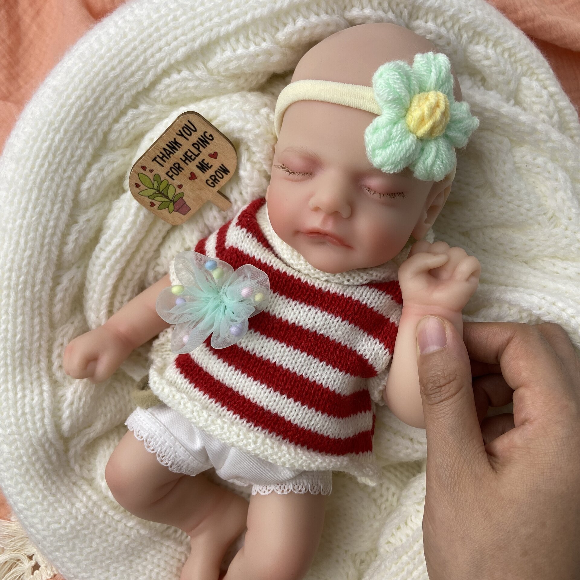 Bebé Reborn Maya - 30 cm de Silicona Blanda Realista - 6