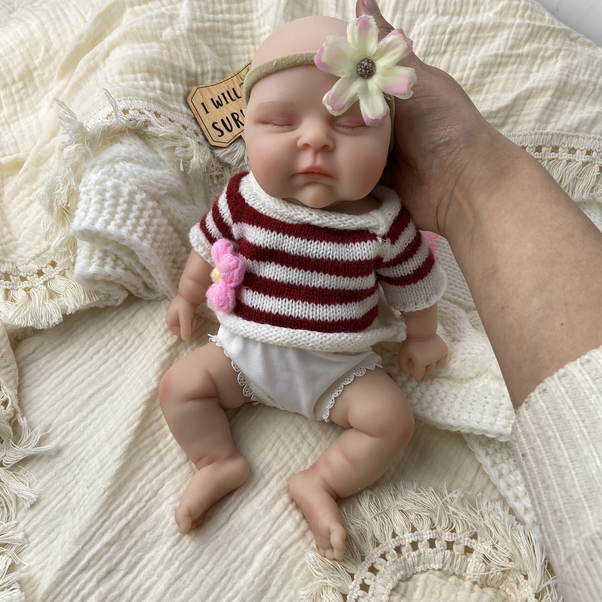 Bebé Reborn Sofía - 30 cm de Silicona Blanda Realista - 4