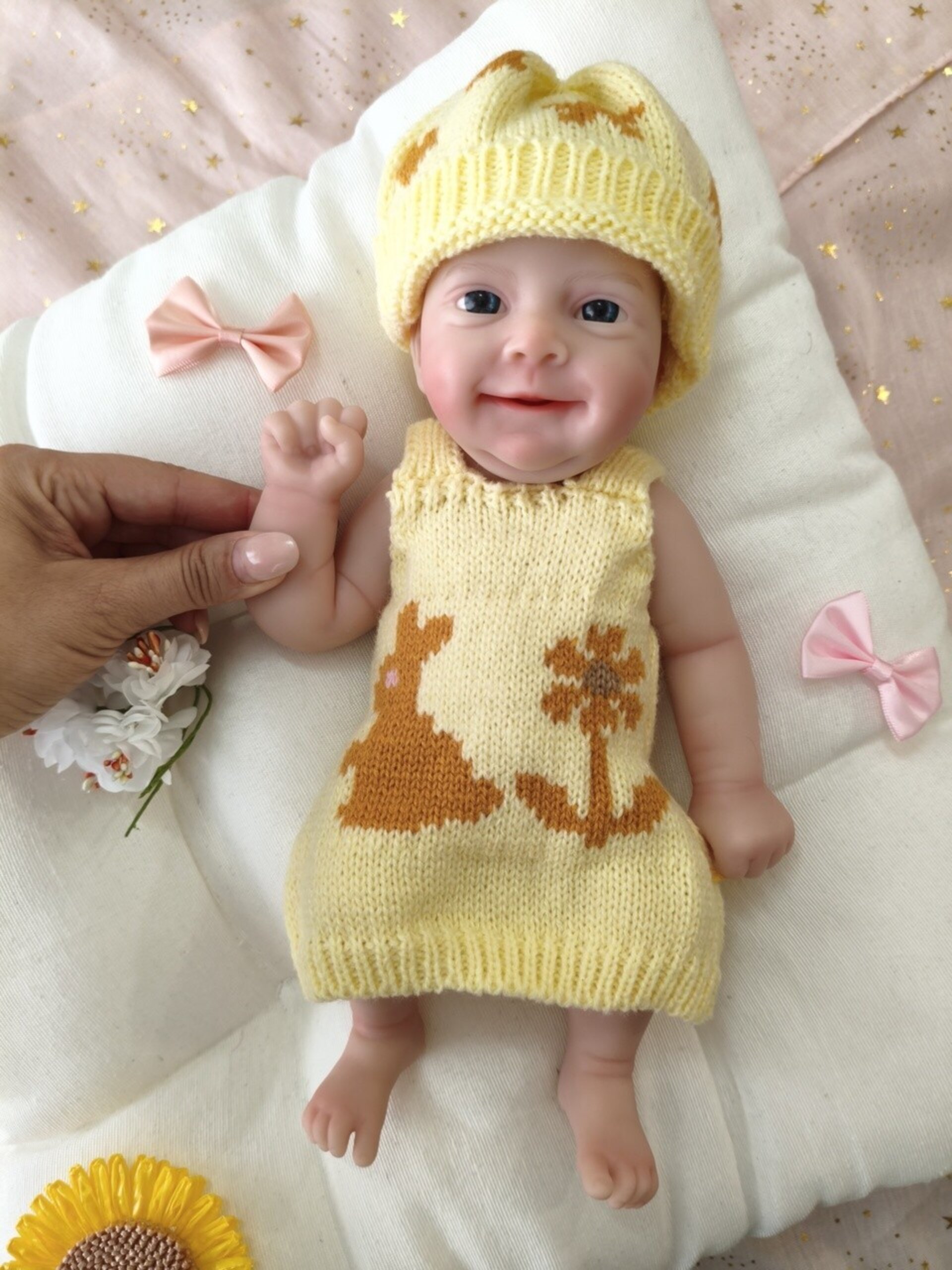 Bebé Reborn Emma - 30 cm de Silicona Blanda Realista - 5
