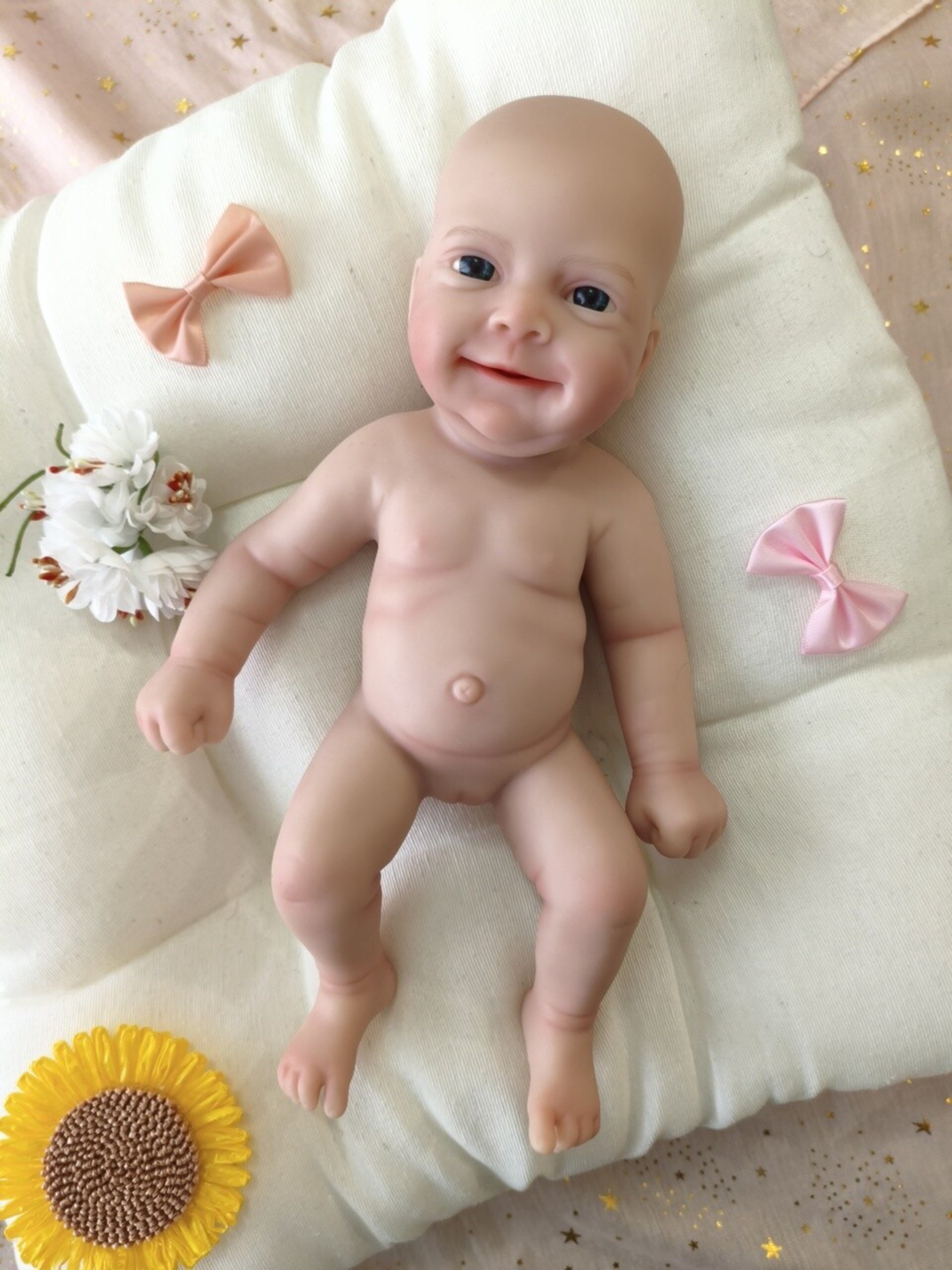 Bebé Reborn Emma - 30 cm de Silicona Blanda Realista - 9