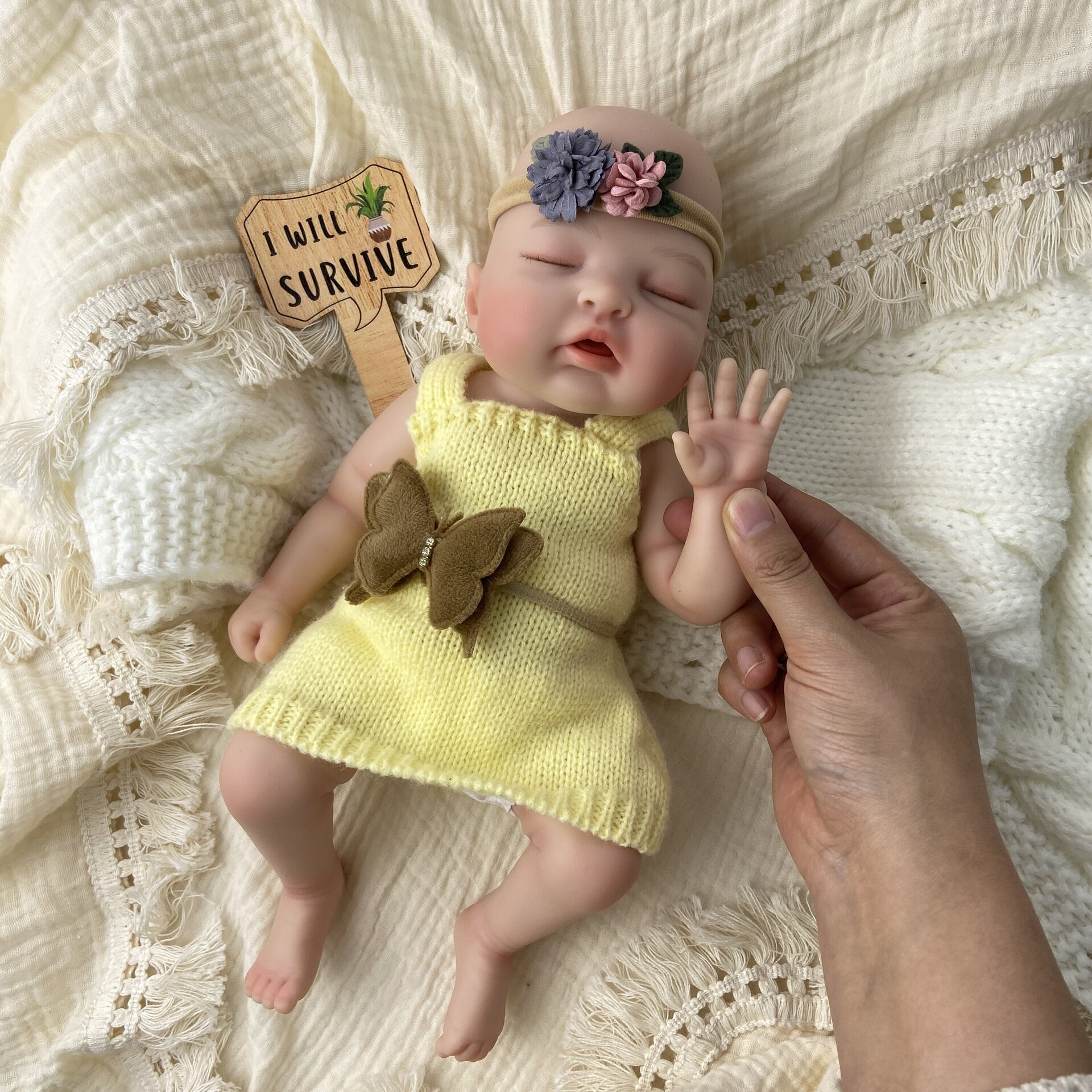 Bebé Reborn Lola - 30 cm de Silicona Blanda Realista - 9